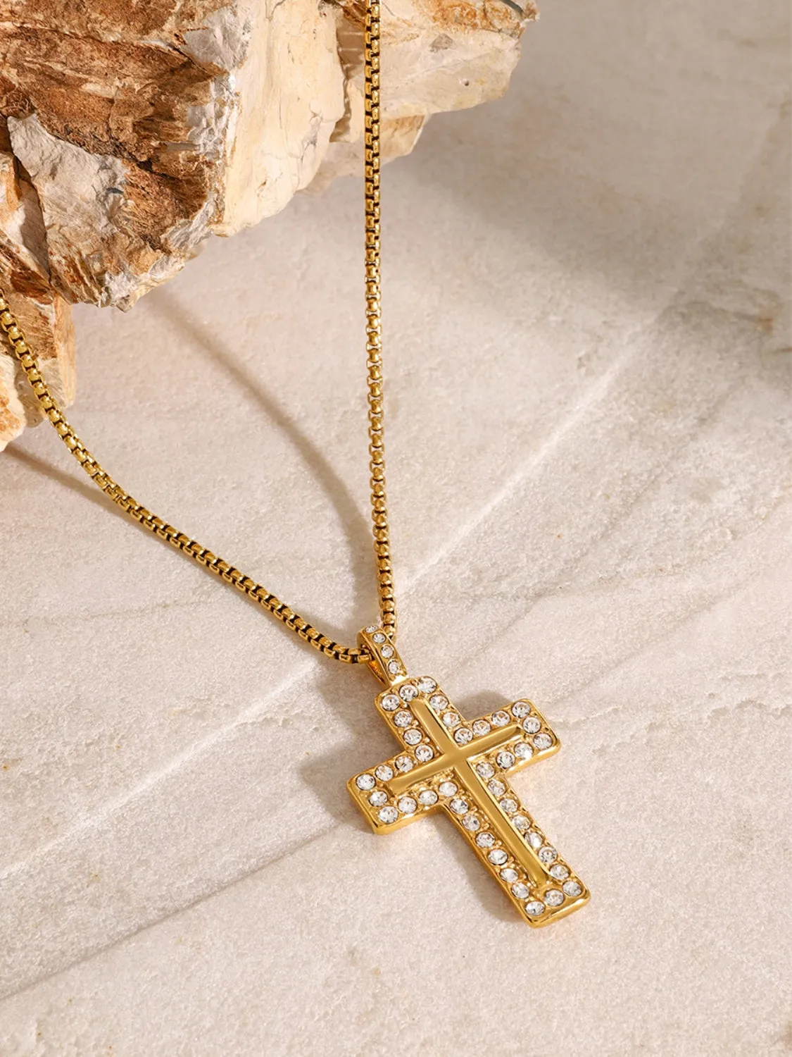 18K Gold-Plated Necklace Cross Inlaid Zircon Gold Women Chain Jewelry