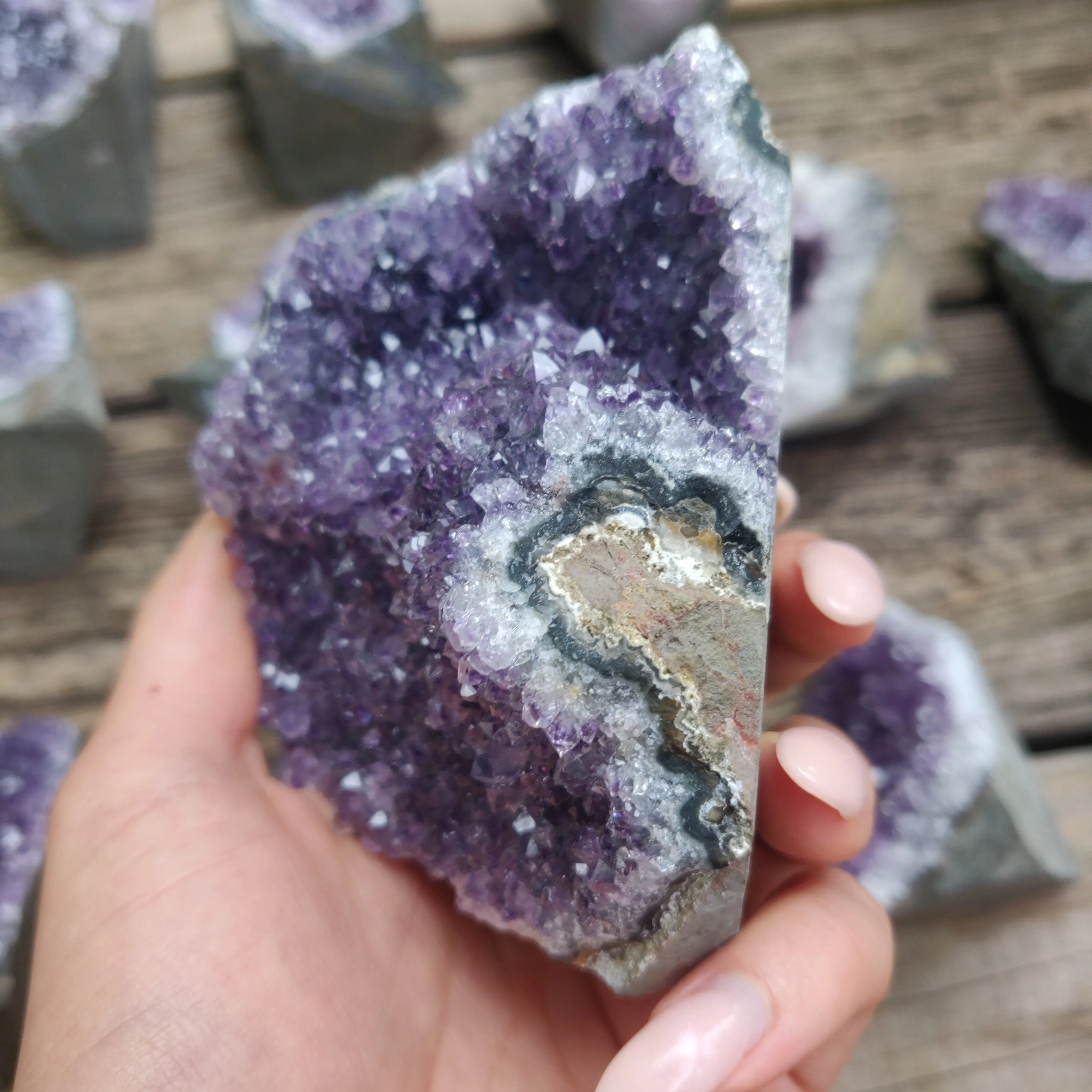 Amethyst Geode Free Form, Cut Base (#28)