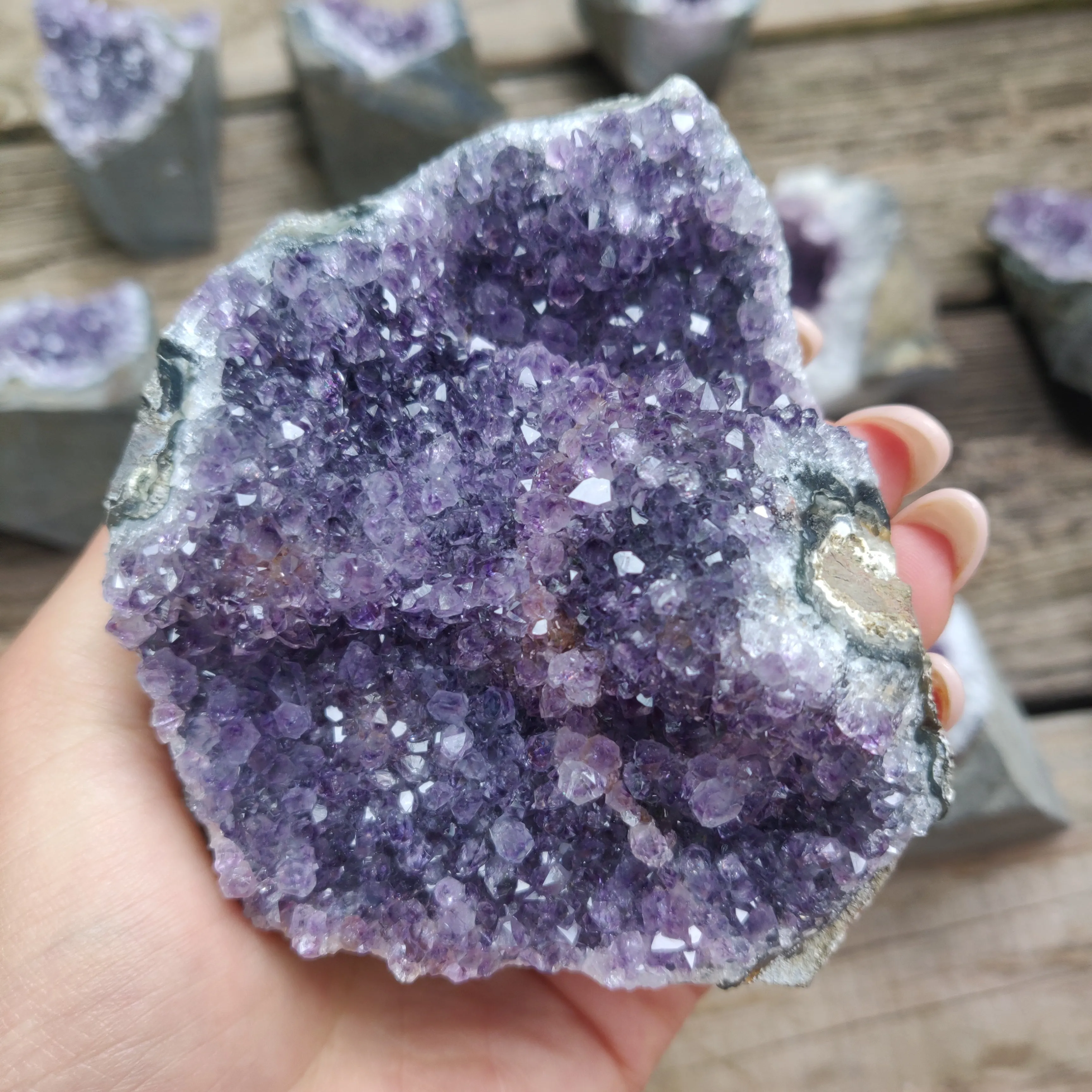 Amethyst Geode Free Form, Cut Base (#28)