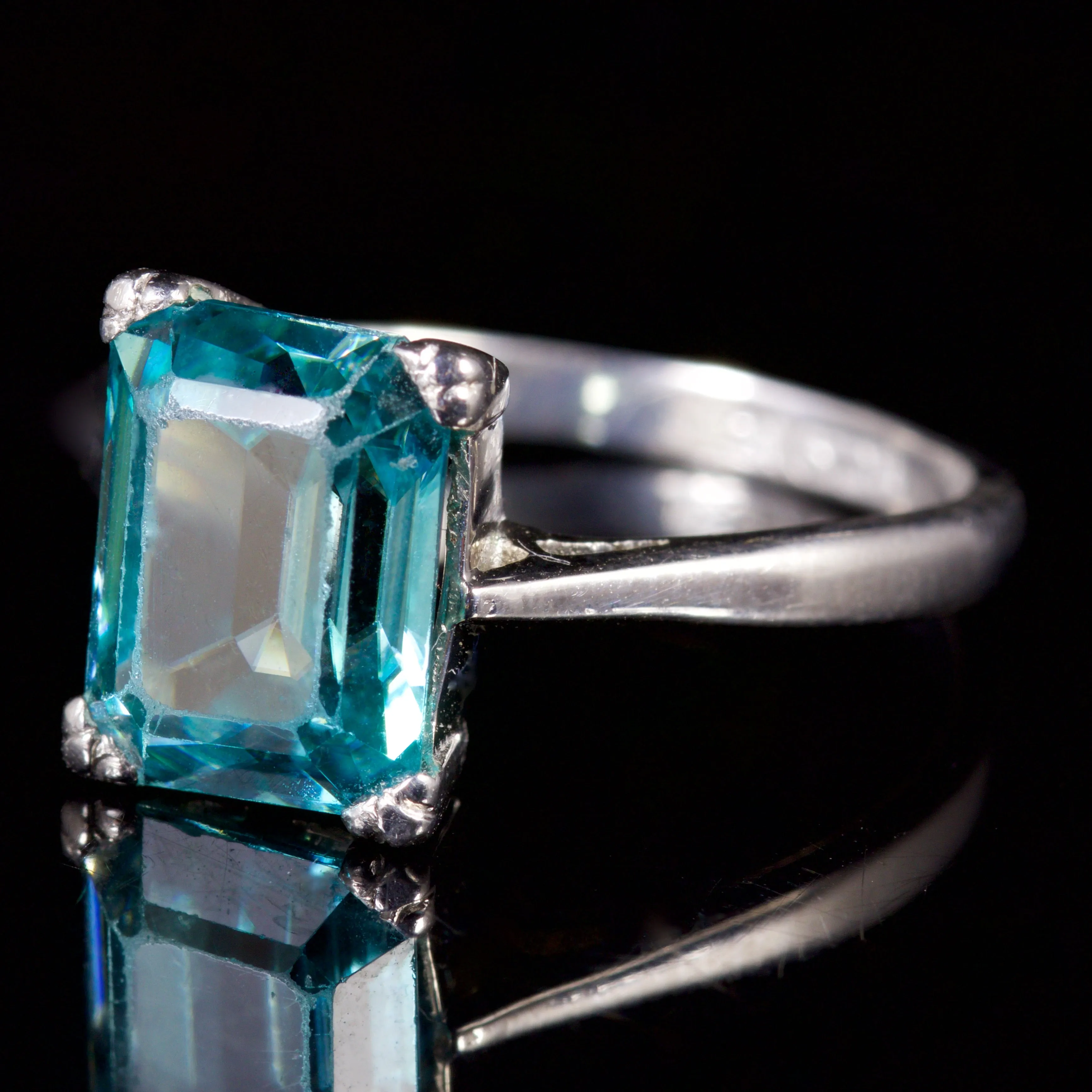 Antique Art Deco Blue Zircon Ring Emerald Cut Plat 18Ct Circa 1920