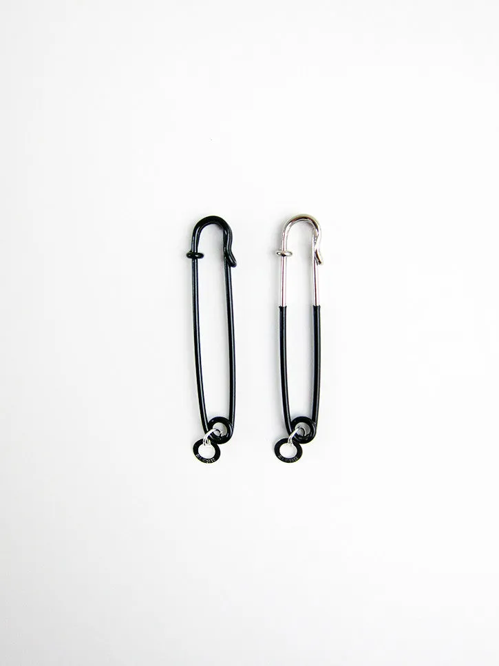 Bless Safety Pin, Black