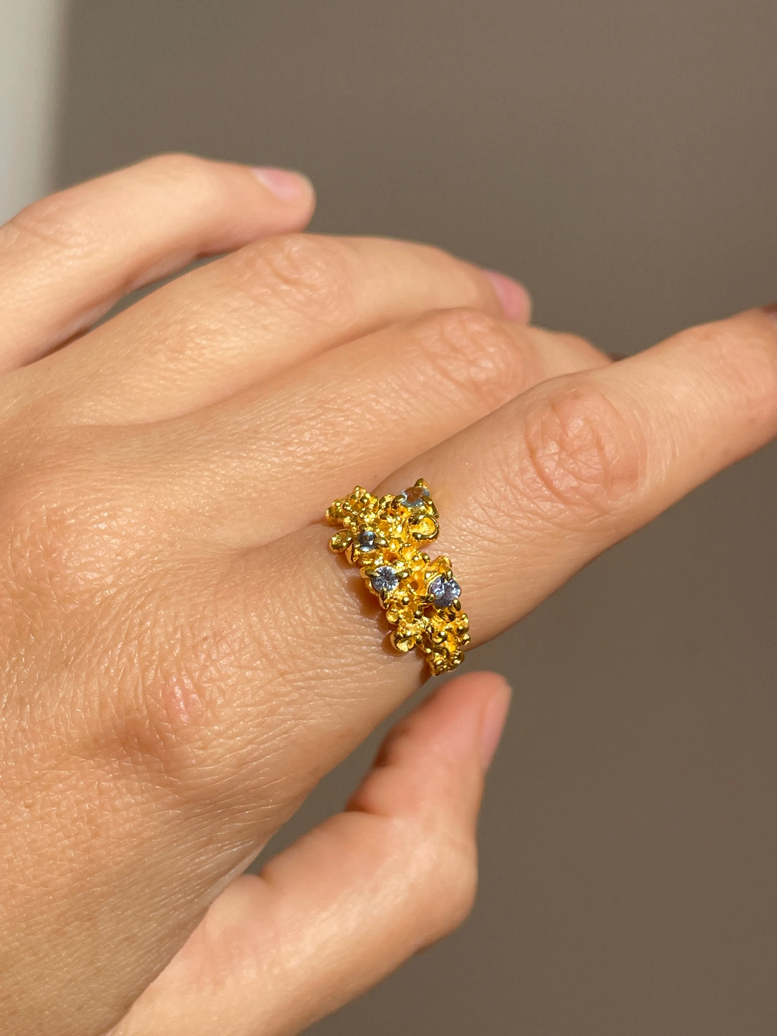 Coral Ring Gold # 5 | Size 7