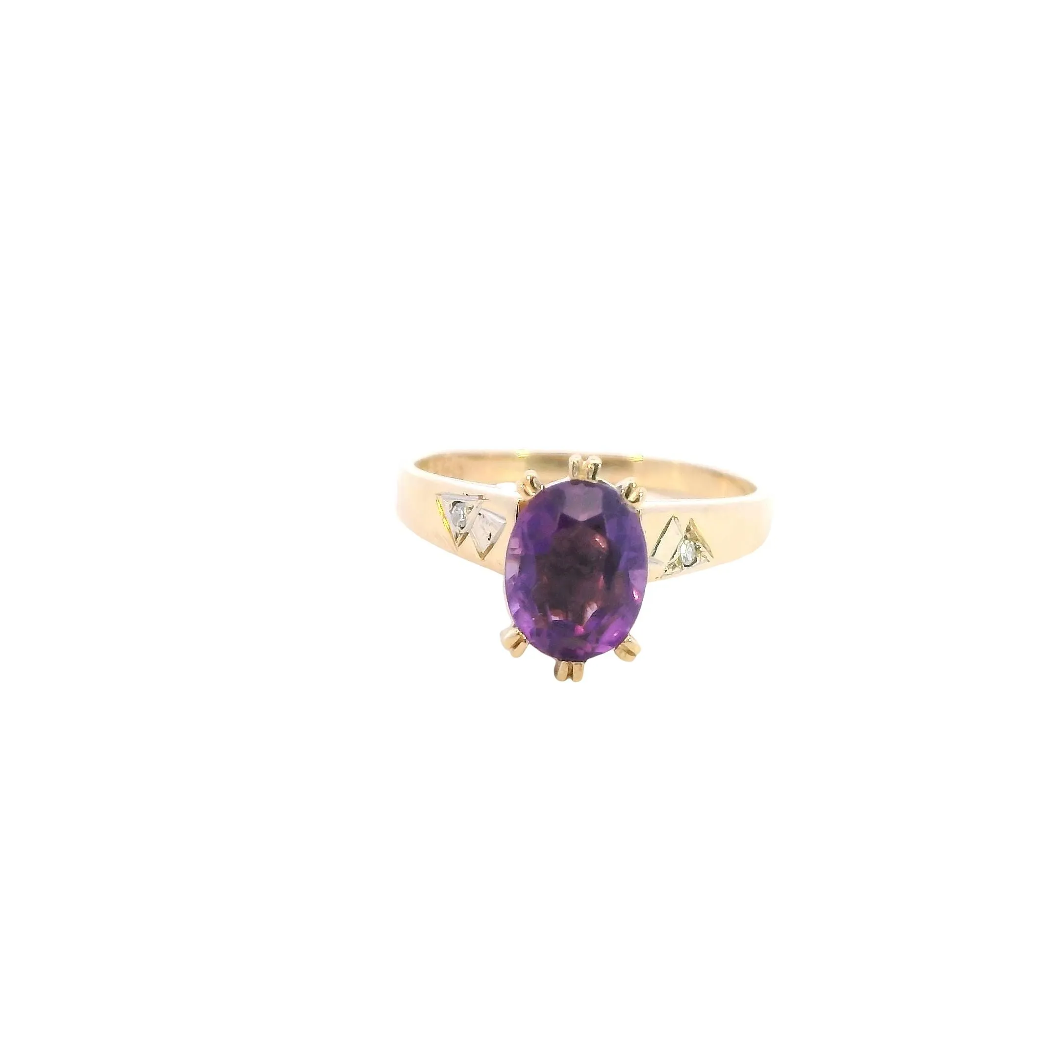 Elegant 9ct Yellow Gold Amethyst & Diamond Ring