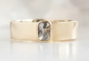 Emerald-Cut Diamond Cigar Band