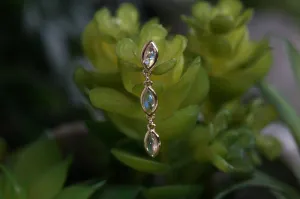 MODERN MOOD REGINA III / OPAL / 14K YELLOW GOLD