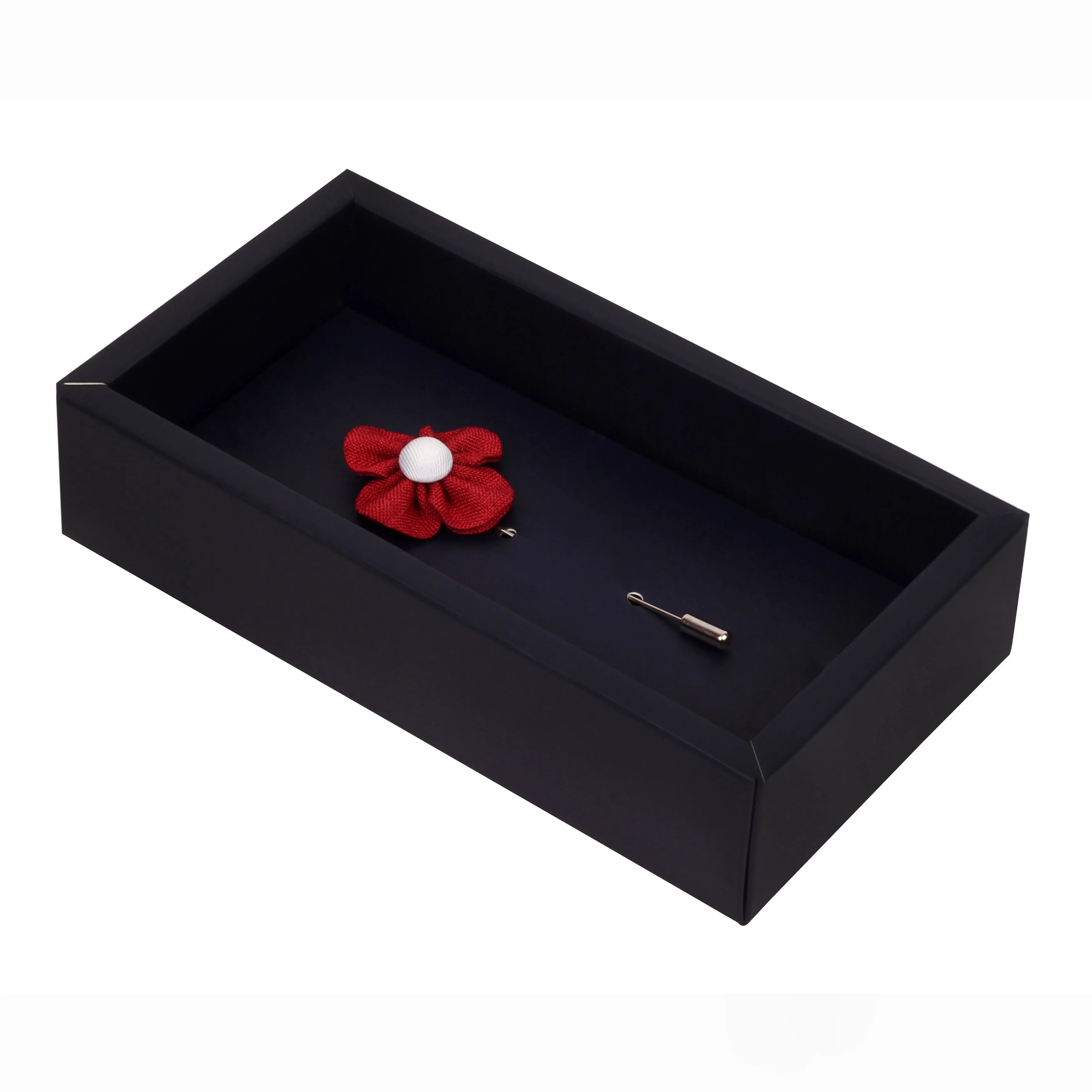 Peluche The Four Petal Flower Red Brooch Lapel Pin