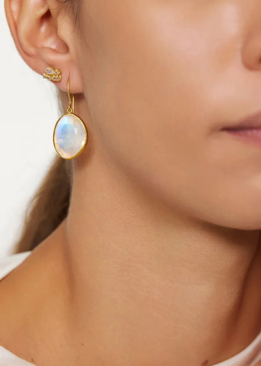 Pippa Small 18kt Gold Theia Single Drop Earrings Rainbow Moonstone