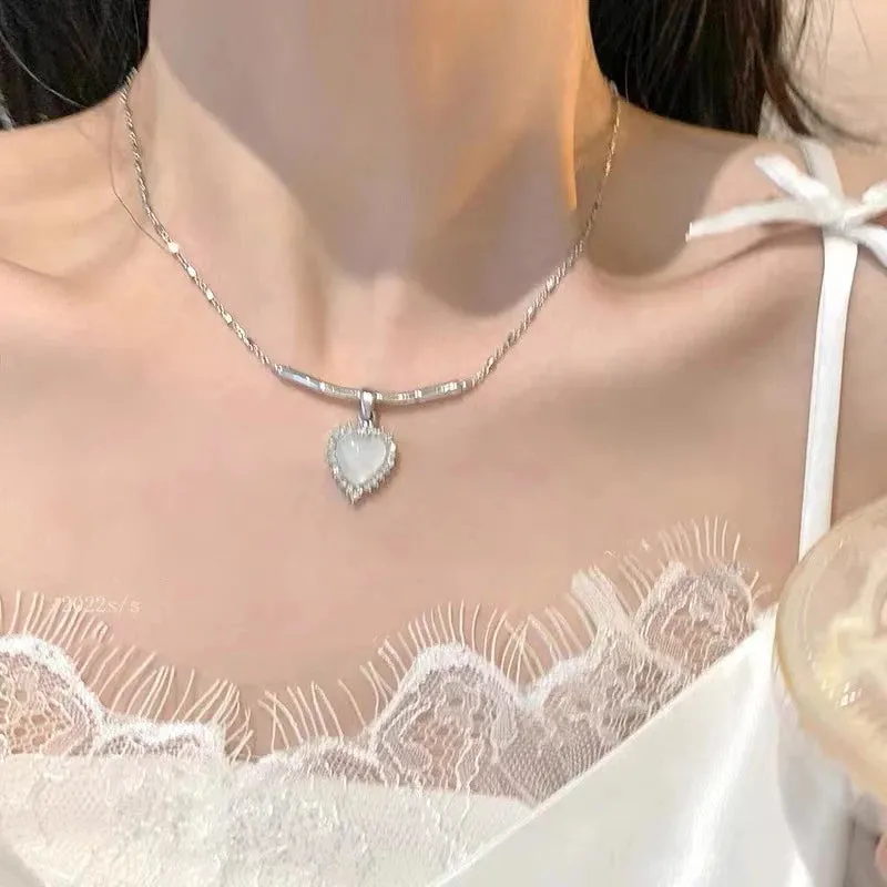 Toleet Korea New Design Bowknot Pink Zircon Cross Pendant Necklaces Fashion Temperament Clavicle Chain for Women Trendy Party Jewelry